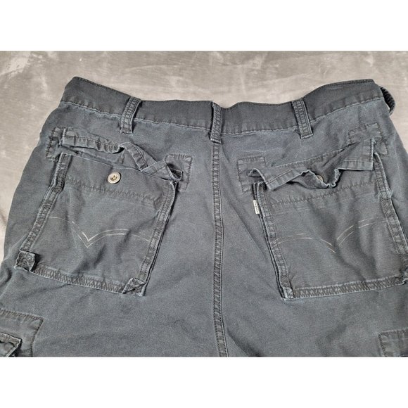 Levis white tap Mens Blue Dark Wash Heavy Canvas Cargo Shorts size 36, 11 inseam - Picture 7 of 8